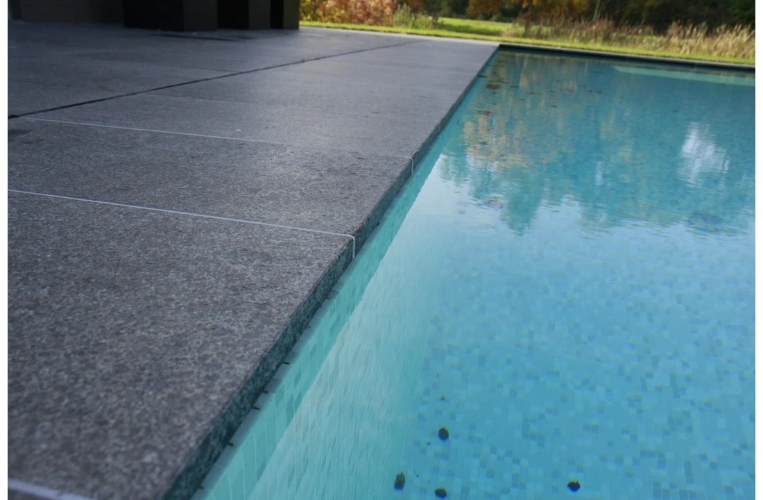 Terato Randsteen Rechte Neus - Basalt 2 Terato Randsteen Rechte Neus - Basalt - Afbeelding 2